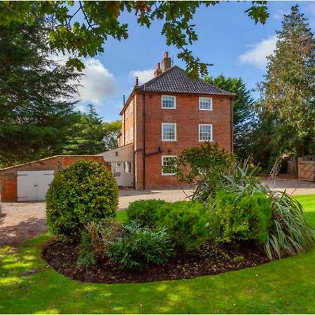 Вілла Large Three Storey Georgian House And Gardens Wrentham Екстер'єр фото